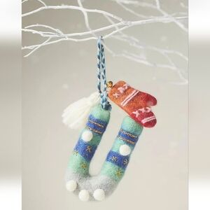 Anthropologie Jolly Monogram ornament "U" - green/red